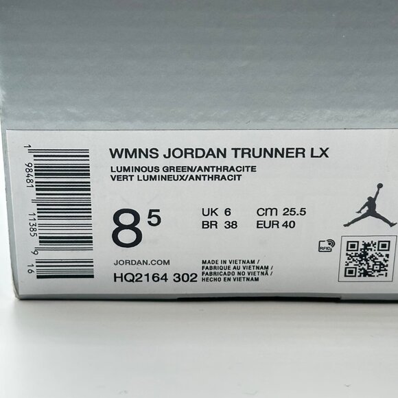 Women Nike AirJordan Trunner LX Shoes Luminous Green Black Sz 8.5 HQ2164-302 NEW - Picture 9 of 9